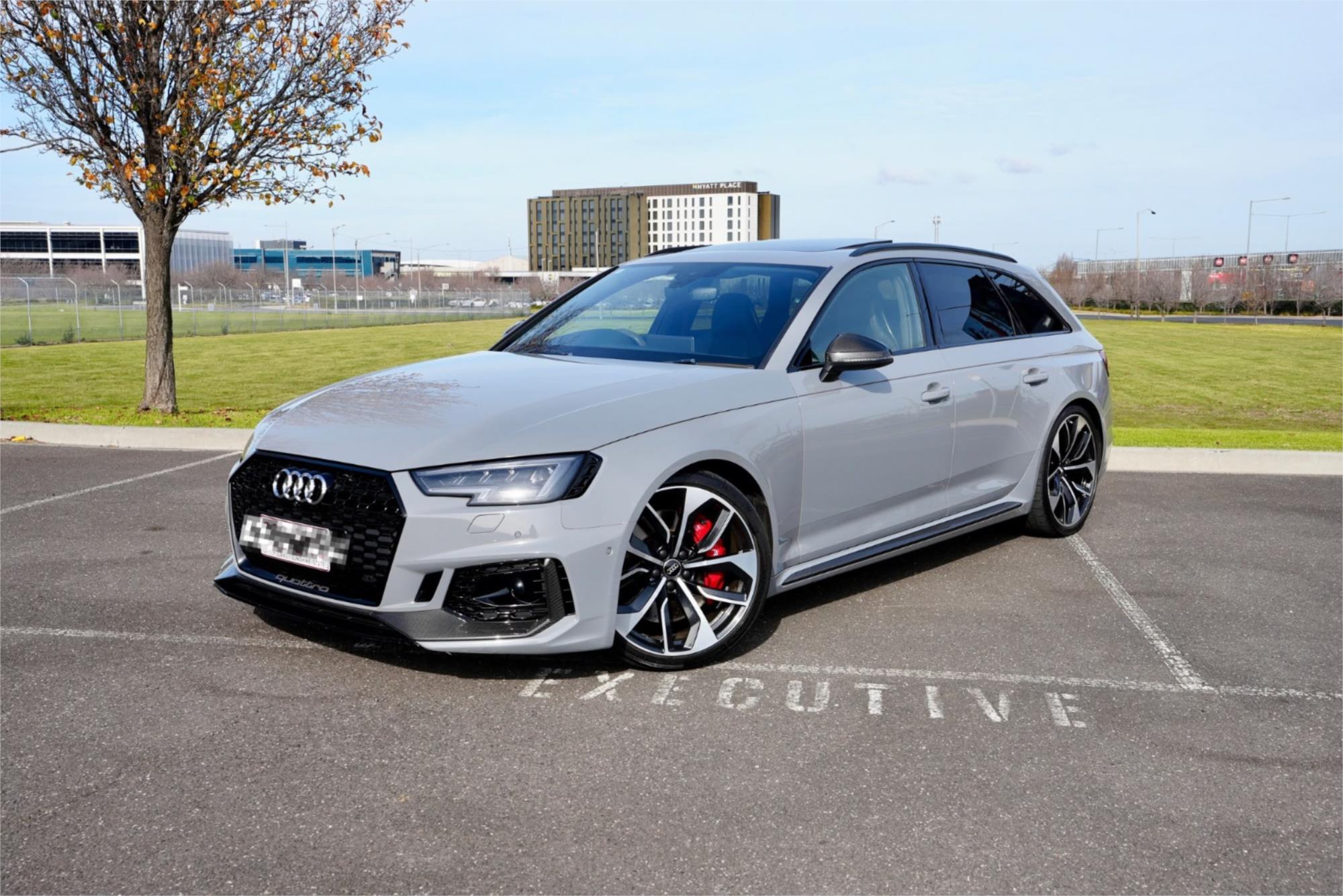 2018 Audi RS4